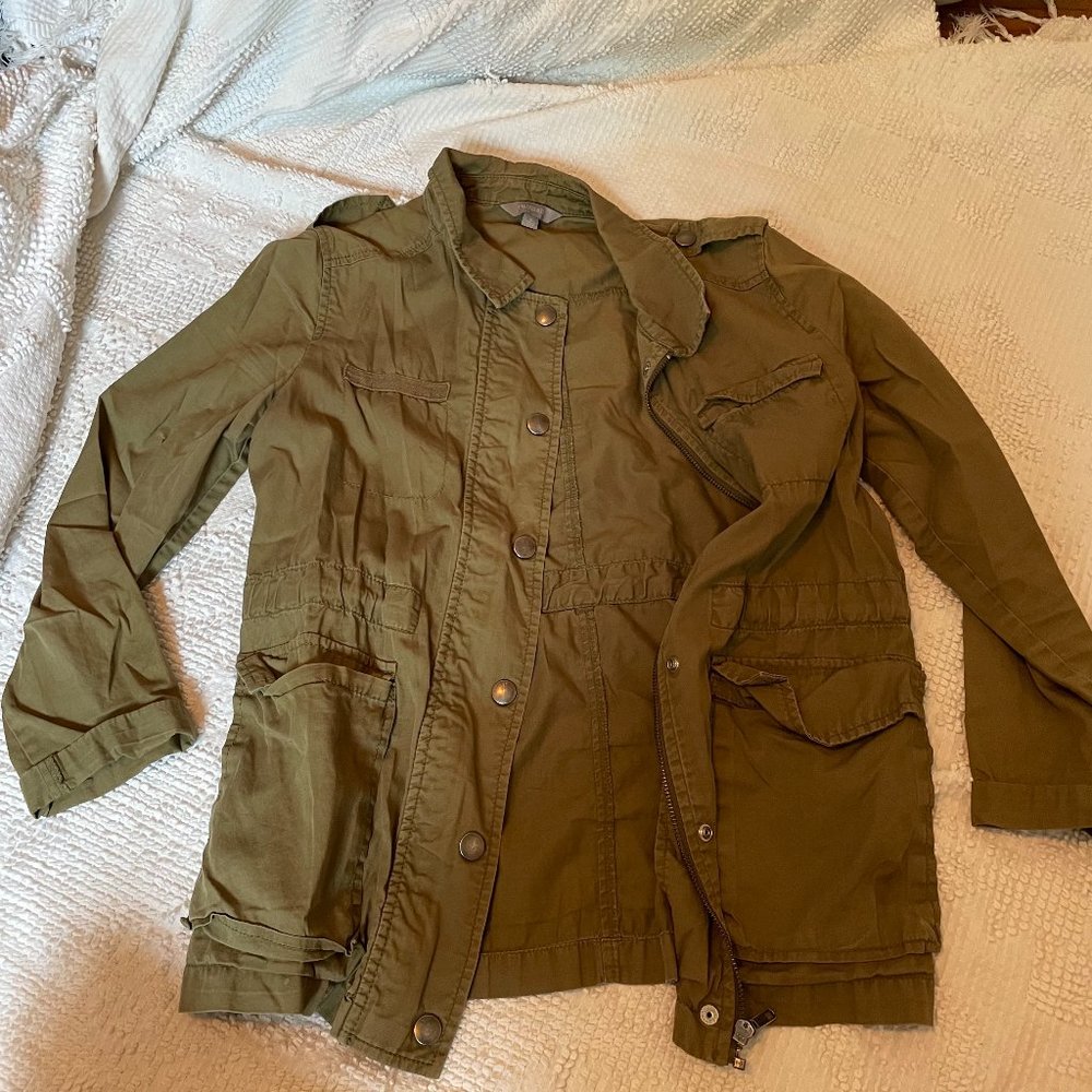Army green cinch waist lightweight jacket